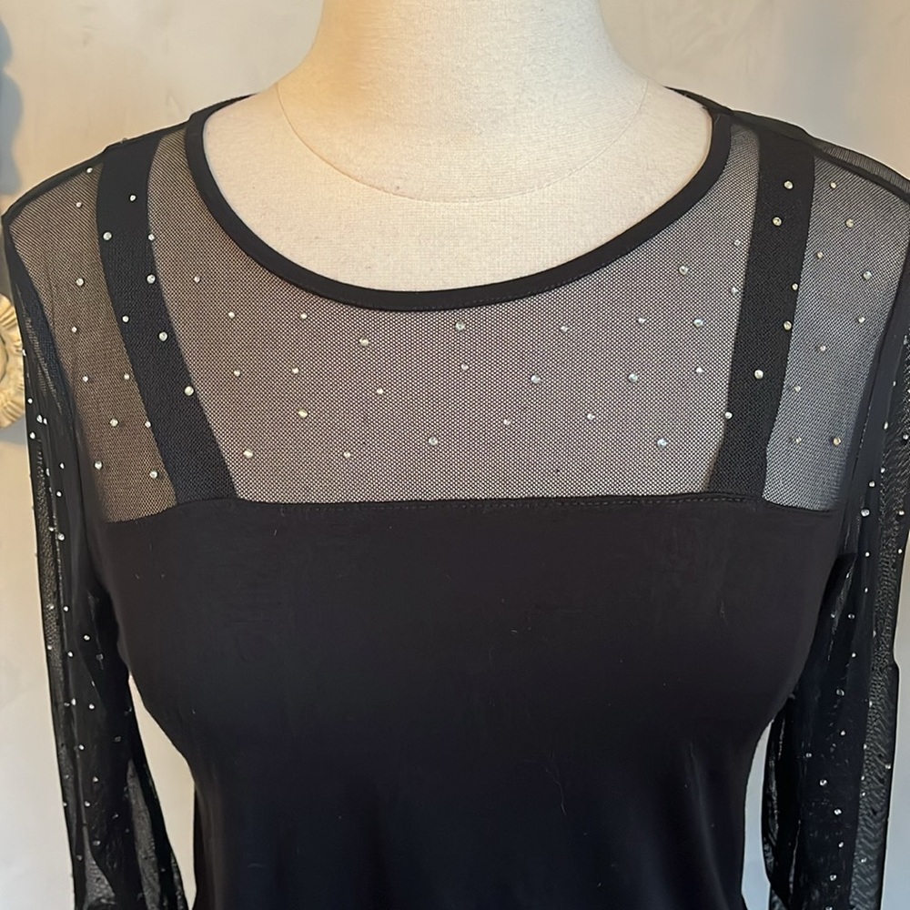 Cable & Gauge Black Blouse with Sheer top 3/4 Sleeves & Rhinestones Size small - Picture 6 of 10